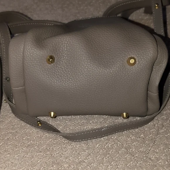 Gray Bucket Bag - Picture 4 of 5